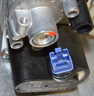 fr modena 32c.j08793.gv.pins.gif